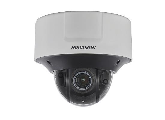 Ultra Low-light IP DOME kamera 2MPix; WDR 140dB; PoE; motorzoom; Heater